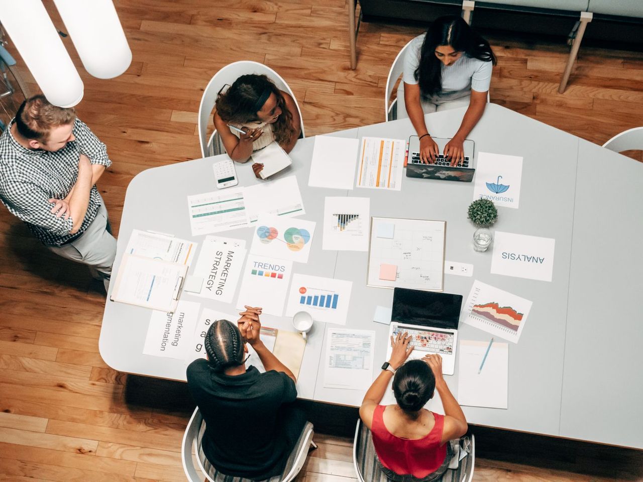 Venture capital team validating a startup investment thesis